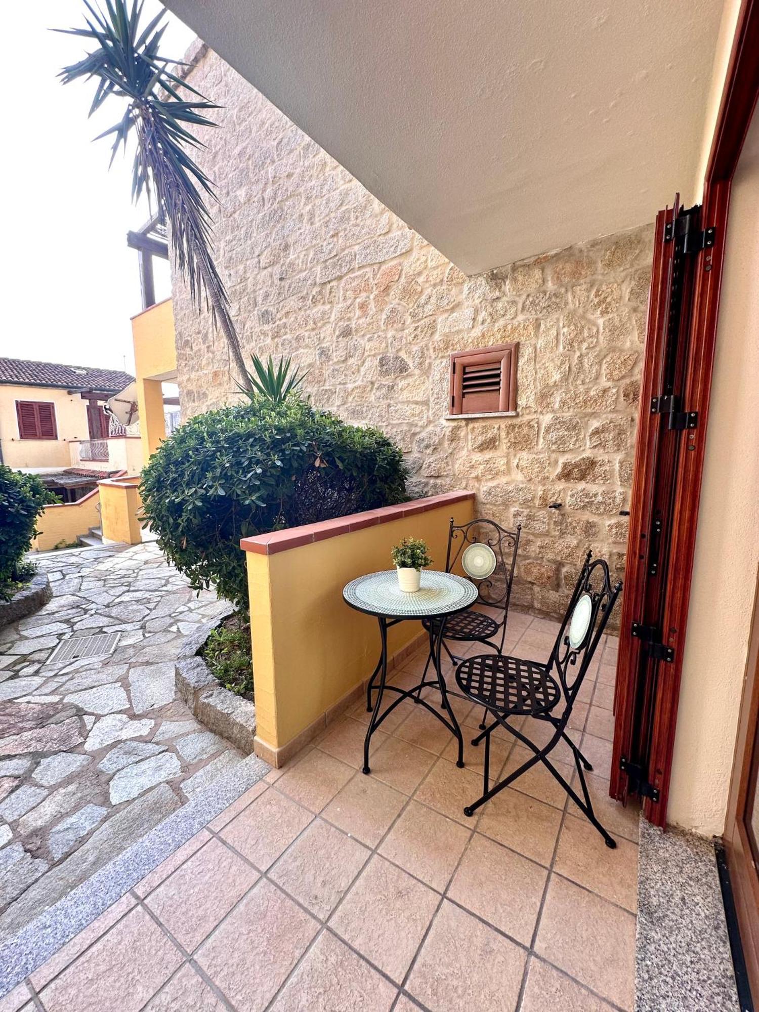 Dolfa House Apartment *